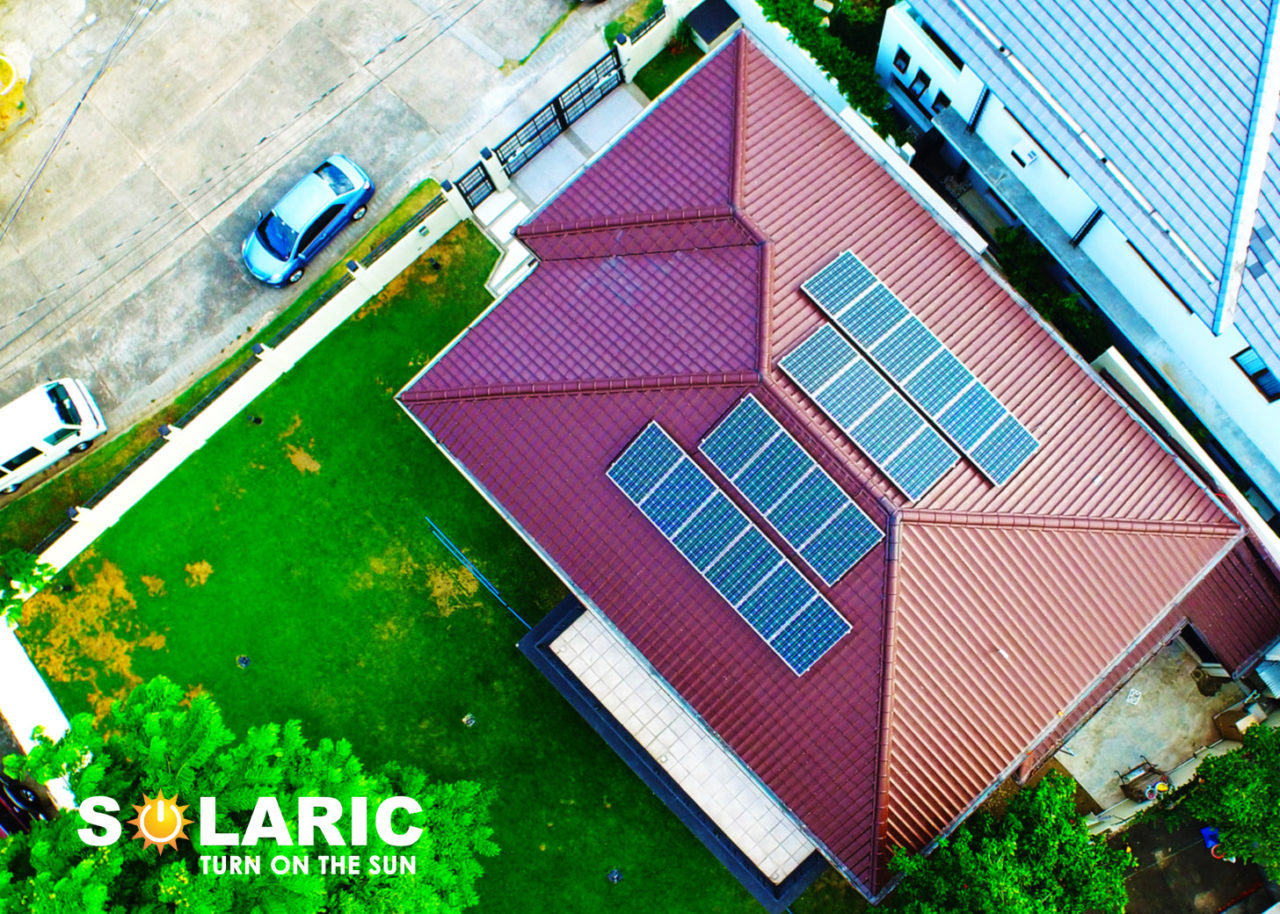 MONO OR POLY SOLAR PANELS