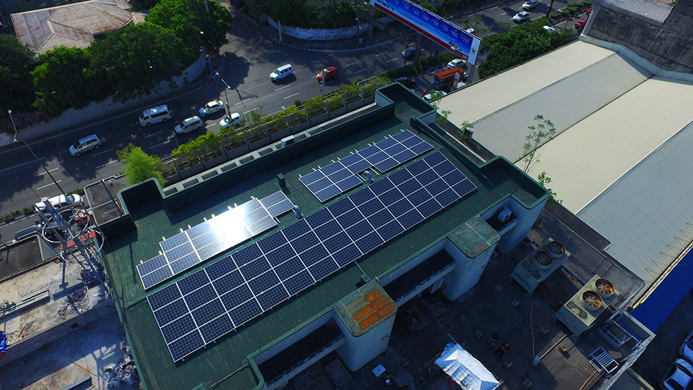 It Encourages Participation in Alternative Energy Production