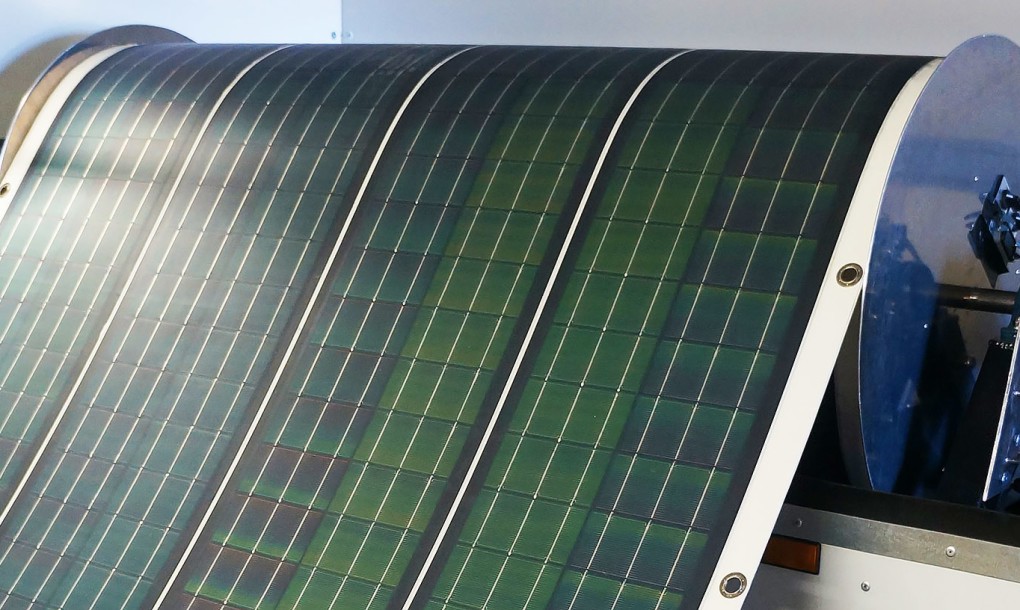 Carpet-like solar panels