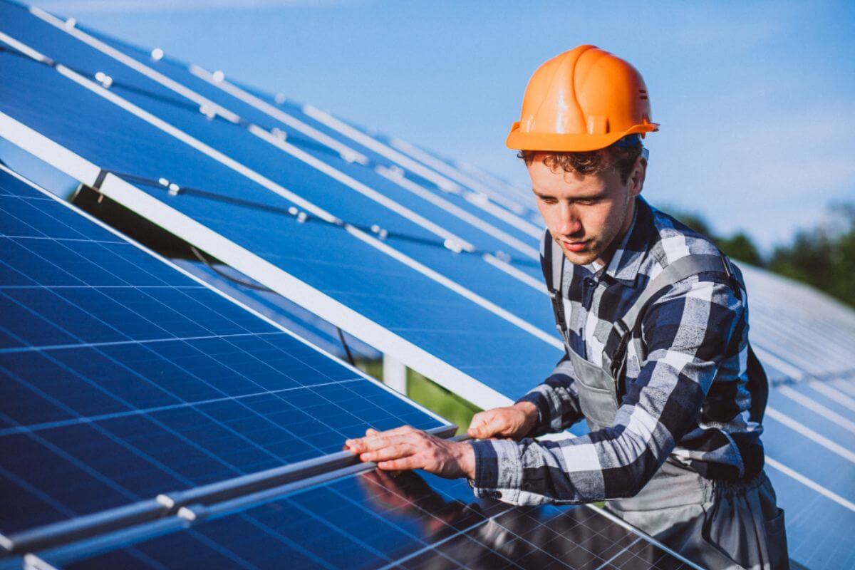 How to Choose a Solar Company in the Philippines: A Complete Guide