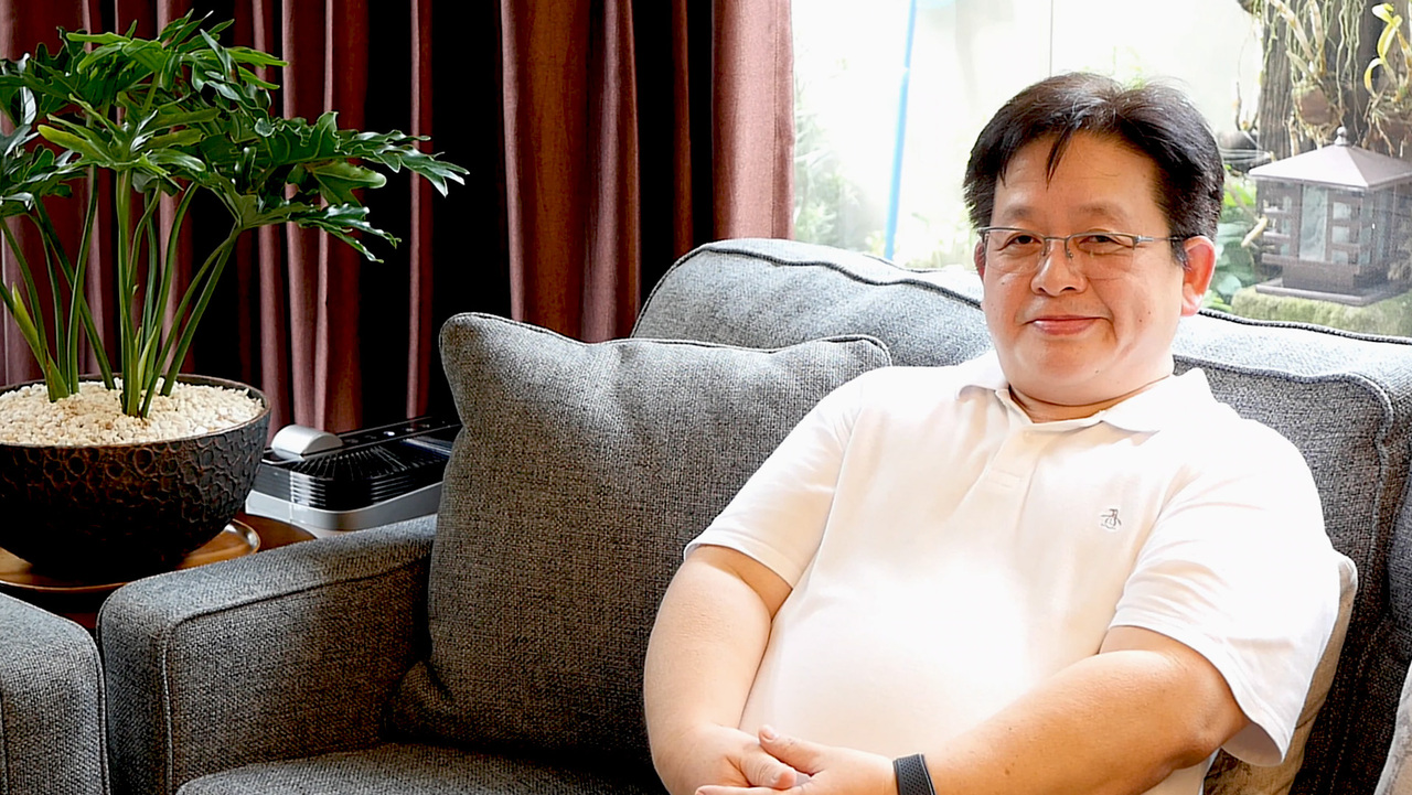 I AM HAPPY TO TURN ON THE SUN!