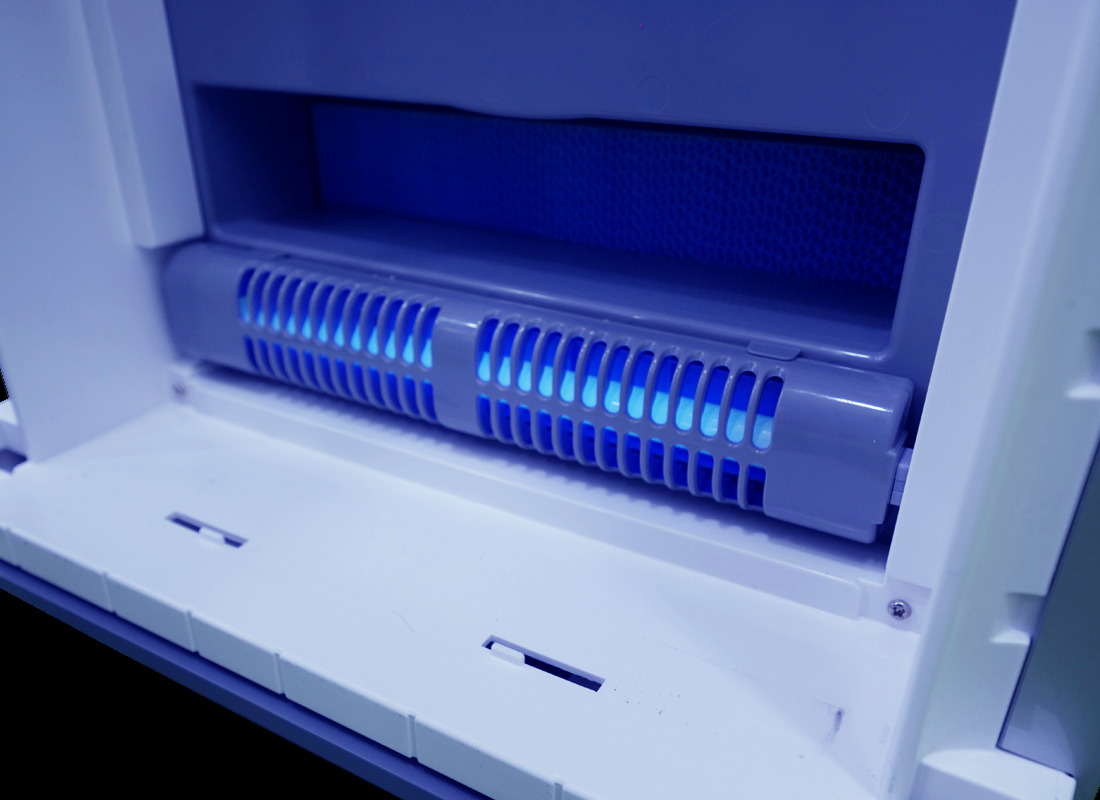 Solaric AirSCRUB UV Light