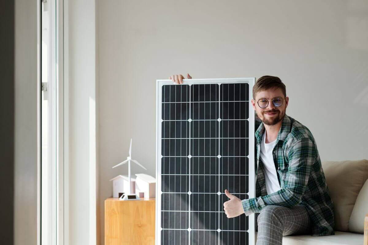 4 Advantages of Solar Package for Home