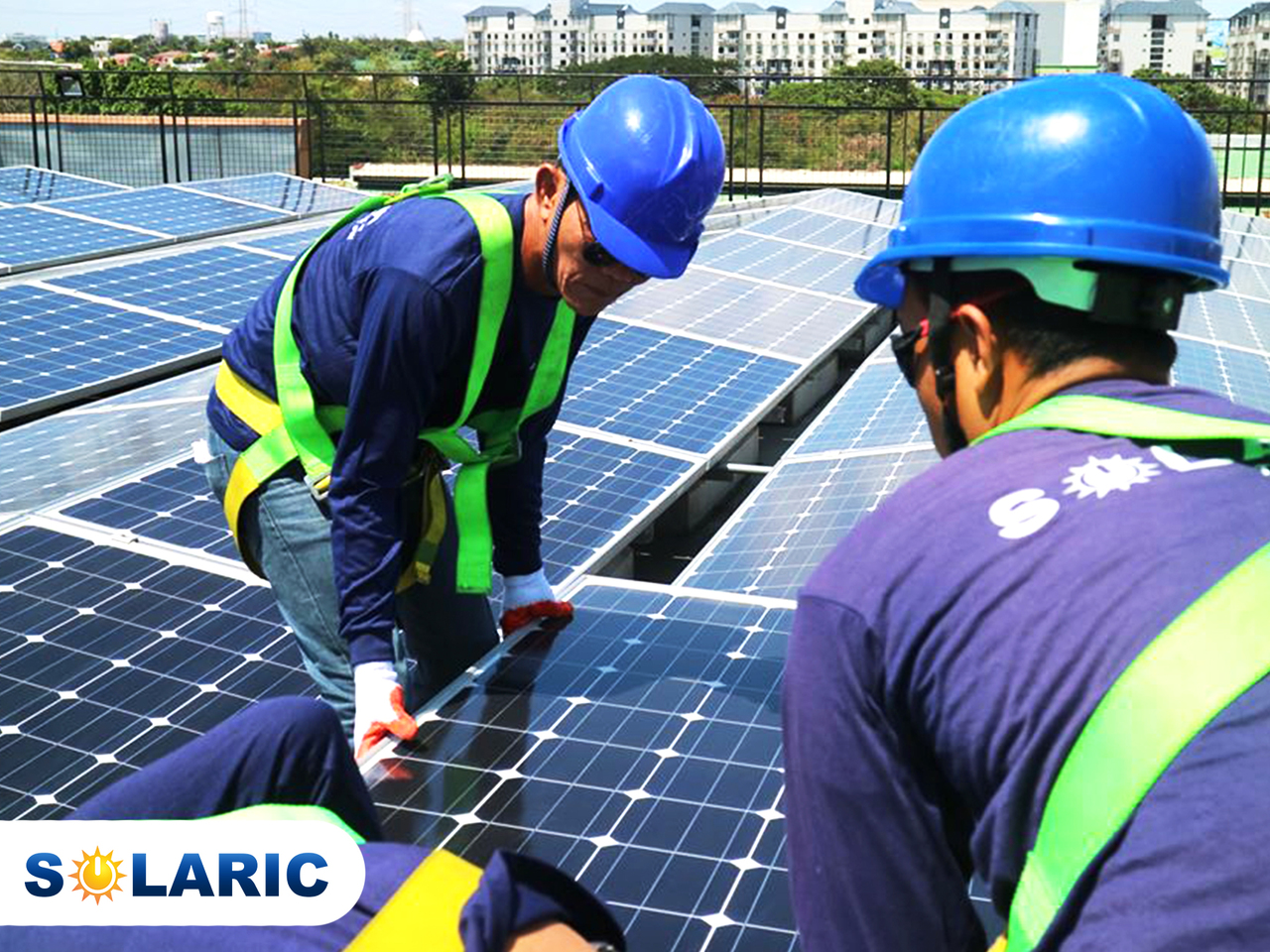 Solaric Technicians installing solar panels