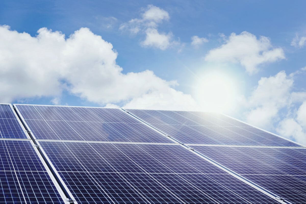 Heat-resistant solar panels by Solaric