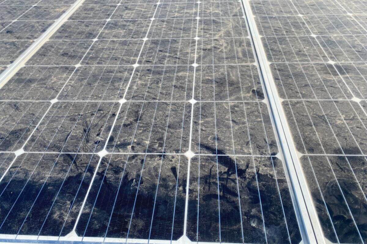 Impact of fireworks and holiday smog on the performance of industrial solar panels