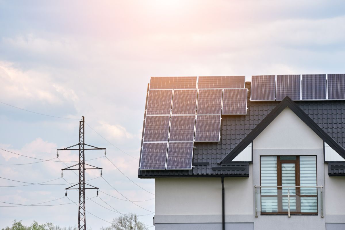 Solar vs. Traditional Electricity: A Cost Comparison