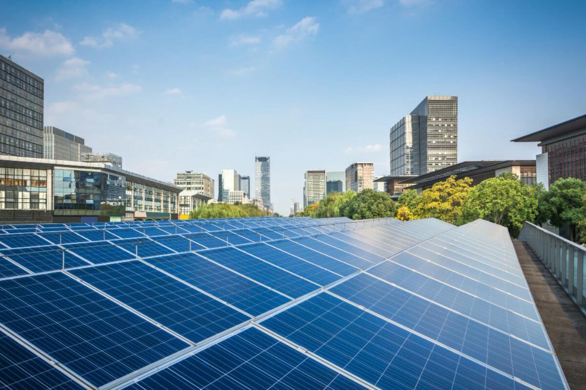 Benefits of solar roofing systems for modern property developments in the Philippines