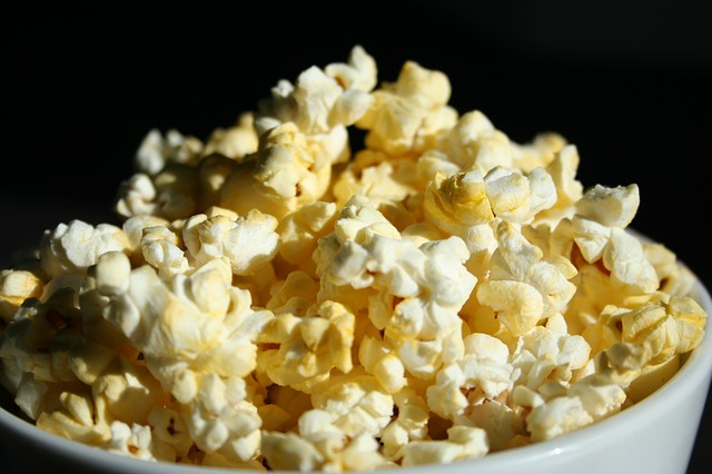 Popcorn Containing Sodium Aluminum Sulphate and Potassium Aluminum Sulphate
