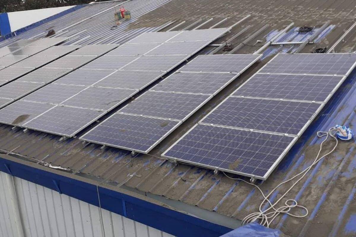 Dirt and Debris Accumulation