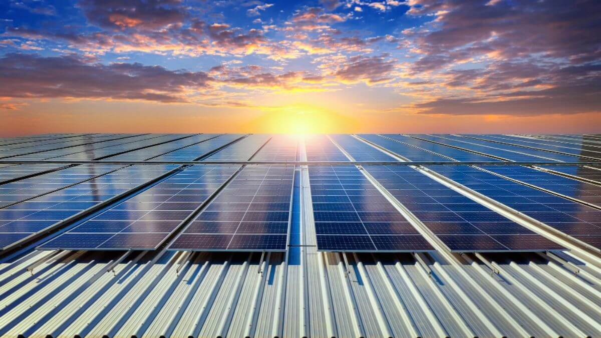 5 Key Trends in the Solar Panel Industry 2024
